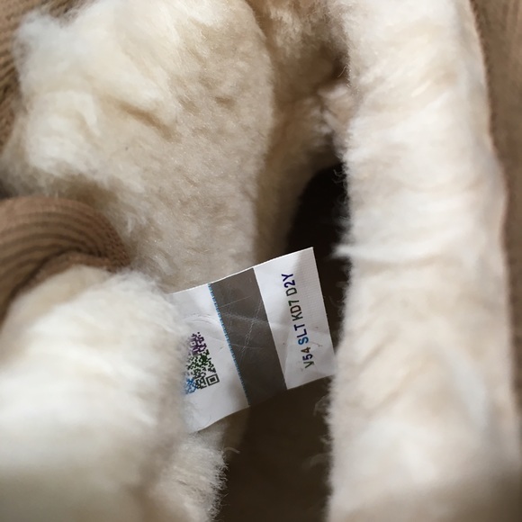 UGG JONA CONFETTI LOGO MINI BOOTS -CHESTNUT SUEDE -UGGPURE LINED -BIG KIDS US 3 - Picture 7 of 9